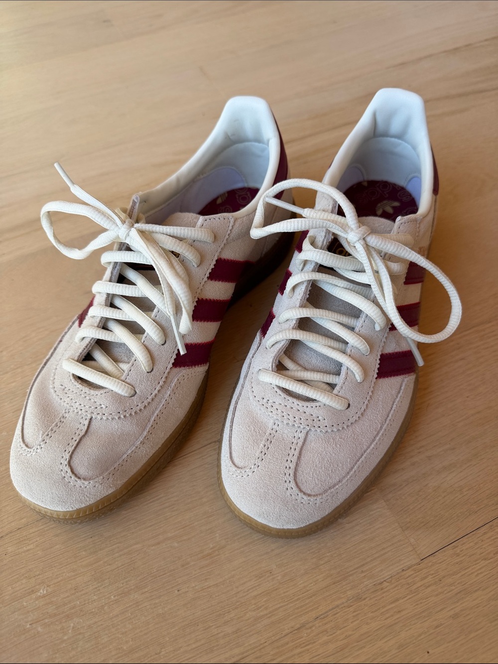 Adidas - Picture 7 of 17